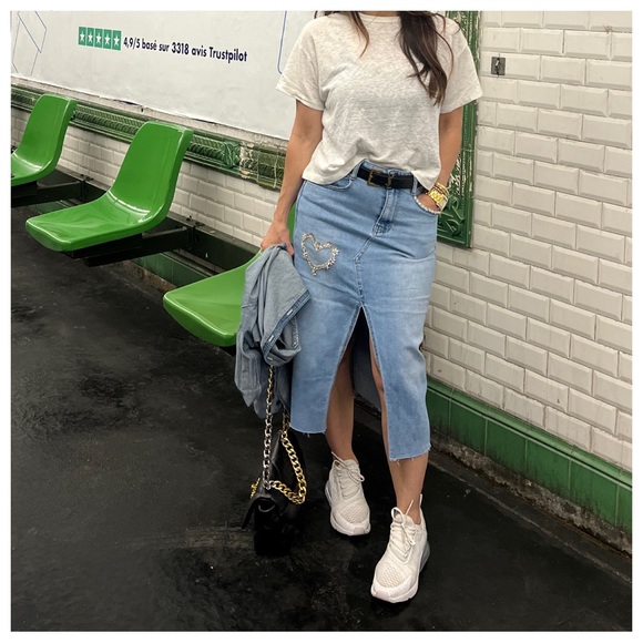 34 PARIS CHIC JEAN SKIRT - Picture 2 of 4